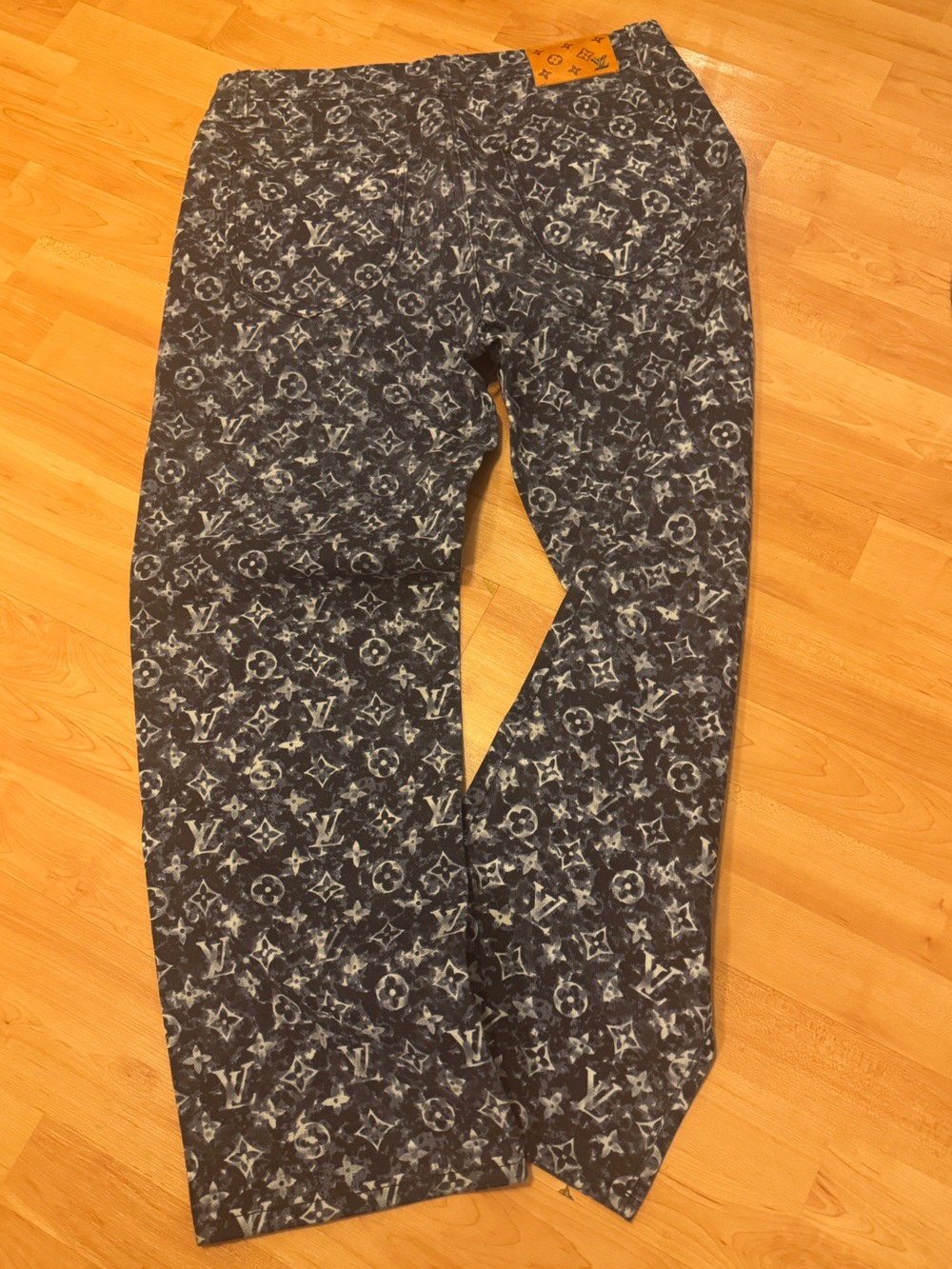 Louis Vuitton Black and White Monogram Print Jeans - Picture 2 of 4
